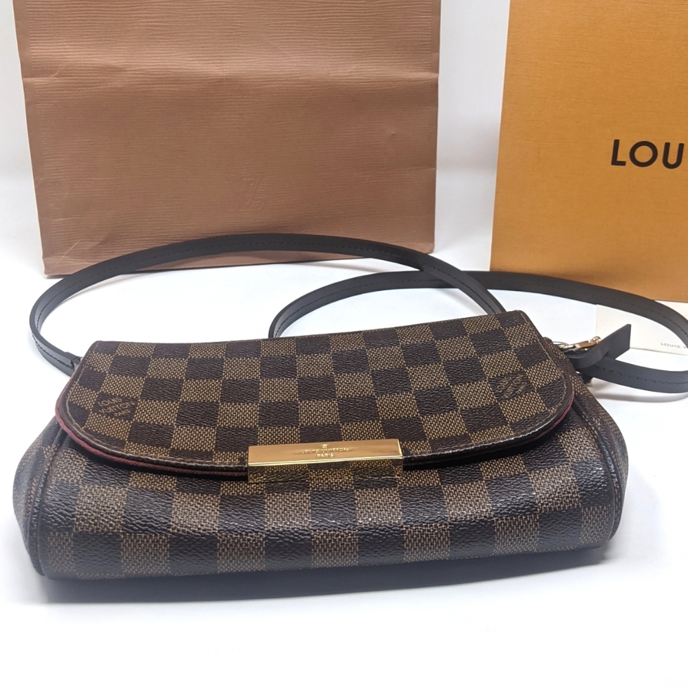 Louis Vuitton Favorite PM Damier Ebene Crossbody - Picture 11 of 16